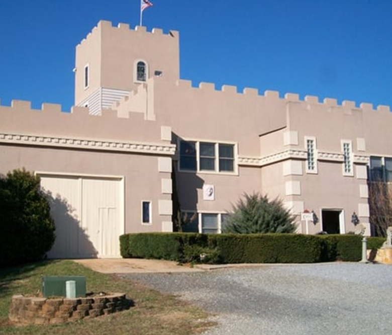 Cavender Castle